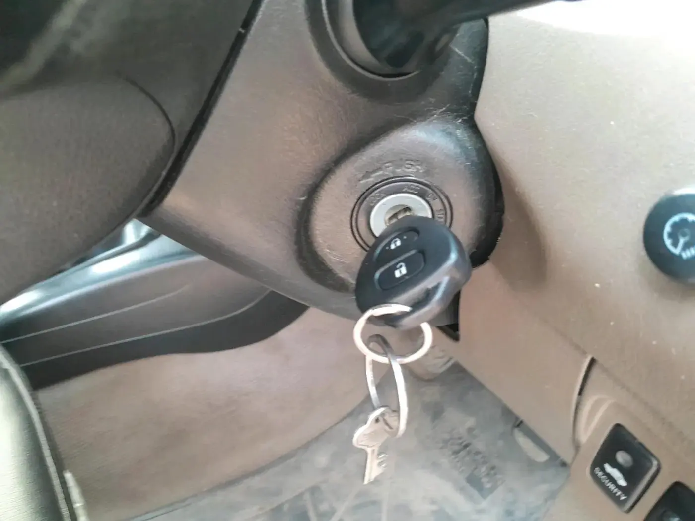 2015 Toyota Innova 2.5 VX 8 STR, Diesel, Manual, 3,13,422 km, interior