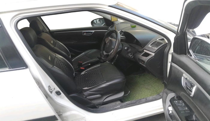 2017 Maruti Swift VXI, Petrol, Manual, 33,909 km, interior