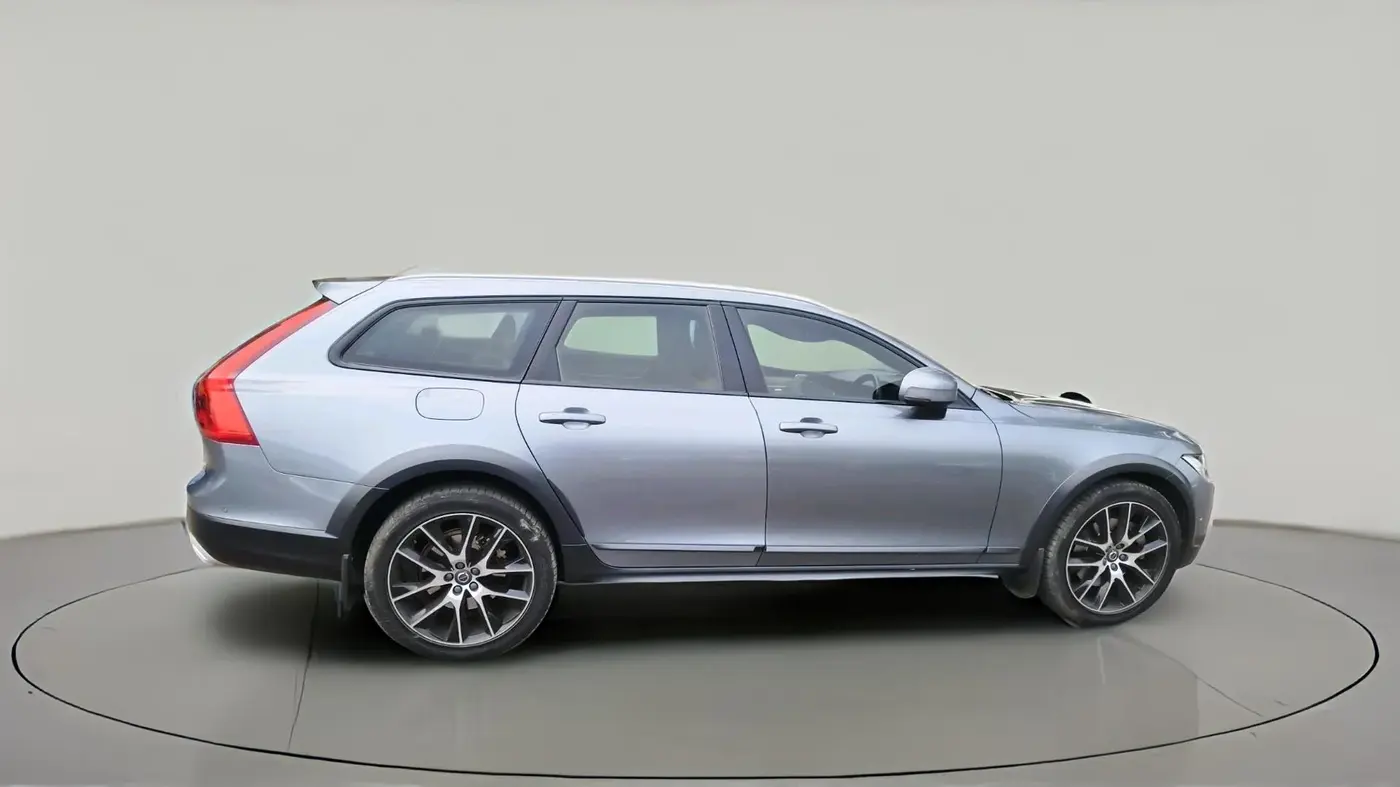 2017 Volvo V90 CROSS COUNTRY D5 INSCRIPTION , Diesel, Automatic, 66,143 km, exterior