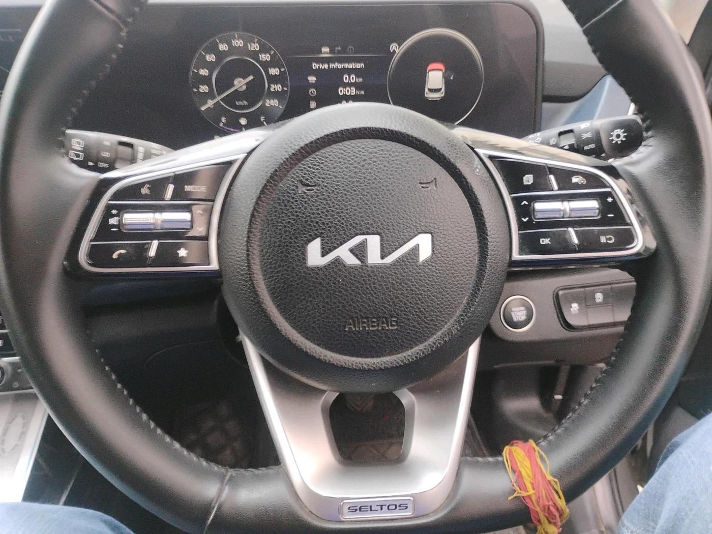 2025 KIA SELTOS HTX (O)1.5 Diesel MT, Diesel, Manual, 41,705 km, interior