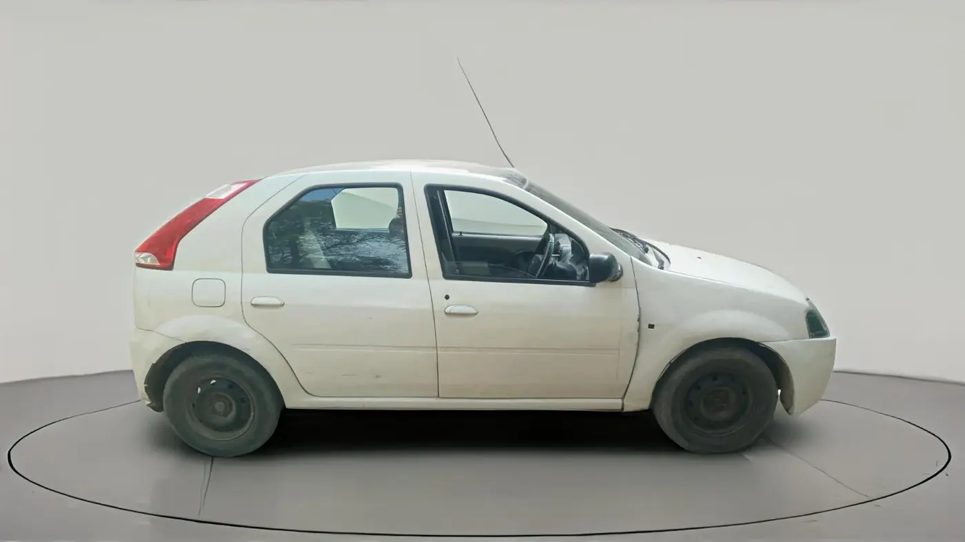 2013 Mahindra Verito 1.5 D4, Diesel, Manual, 86,224 km, exterior