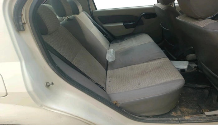 2013 Mahindra Verito 1.5 D4, Diesel, Manual, 86,224 km, interior