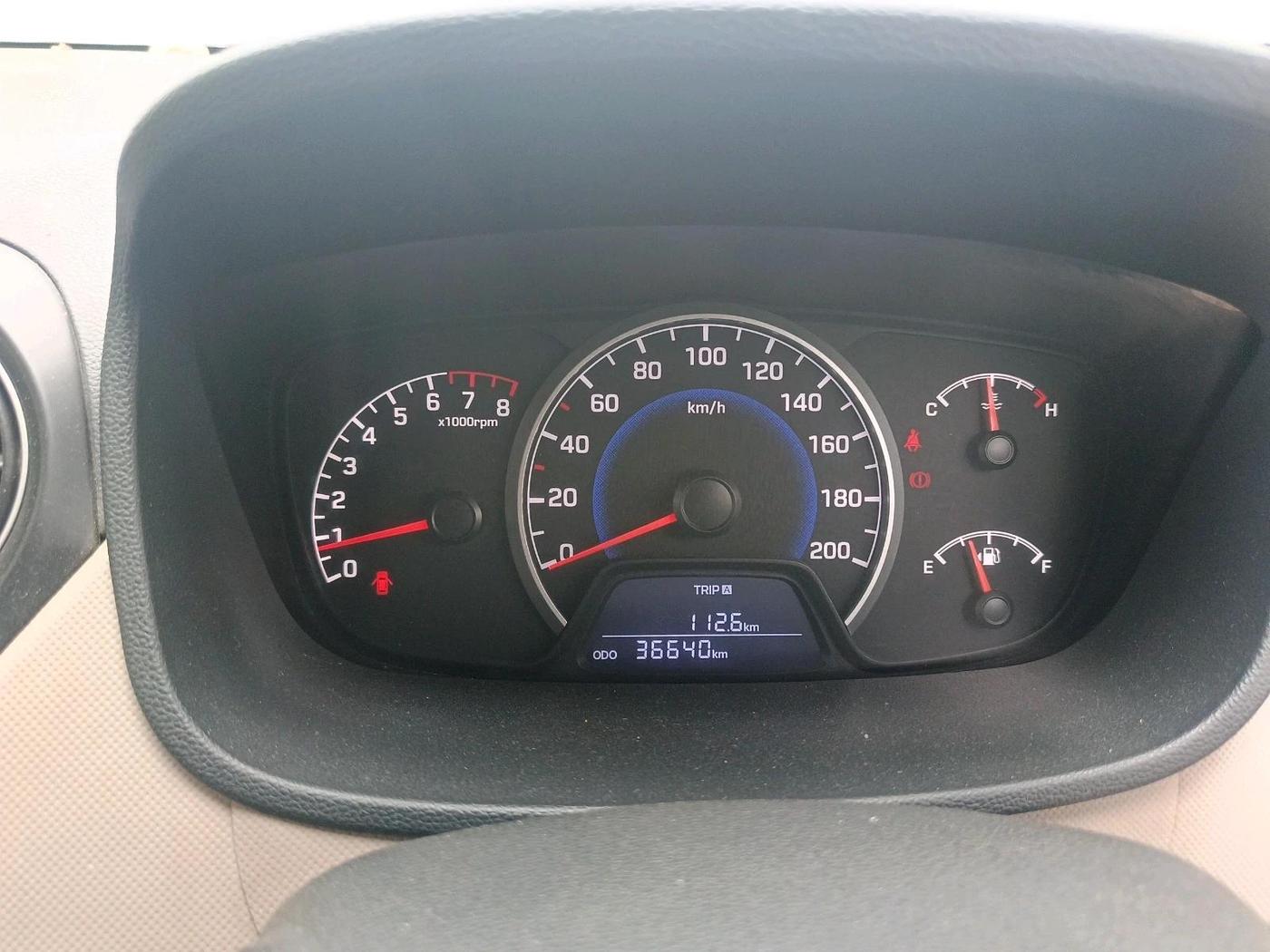 2019 Hyundai Grand i10 SPORTZ 1.2 KAPPA VTVT, Petrol, Manual, 36,640 km, interior