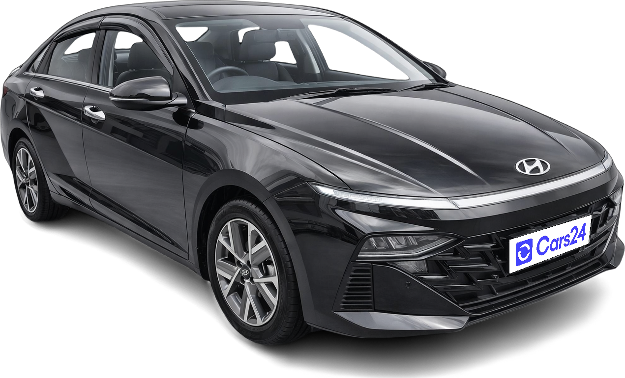 2025 Hyundai Verna - Sedan - Petrol - Manual - ₹13.50 lakh