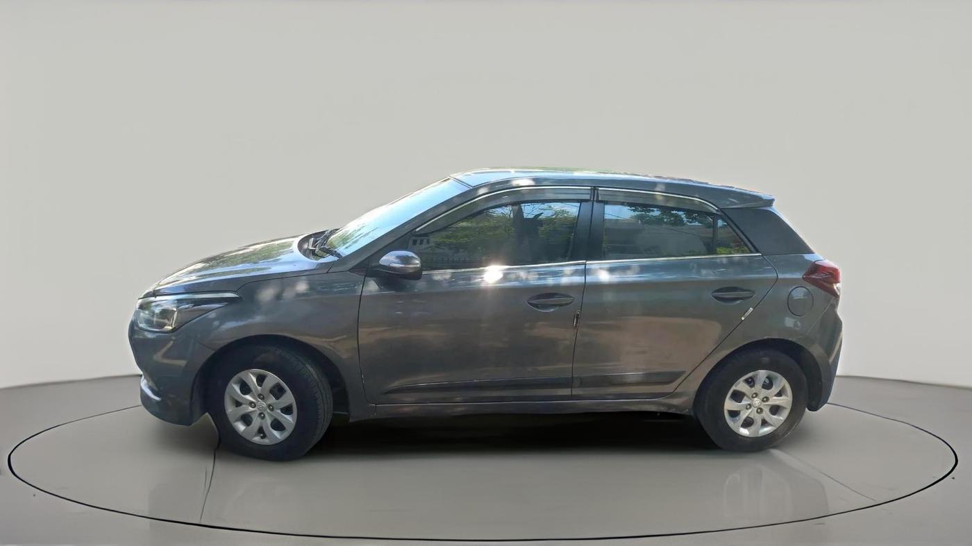 2015 Hyundai Elite i20 SPORTZ 1.4 CRDI, Diesel, Manual, 1,97,502 km, exterior
