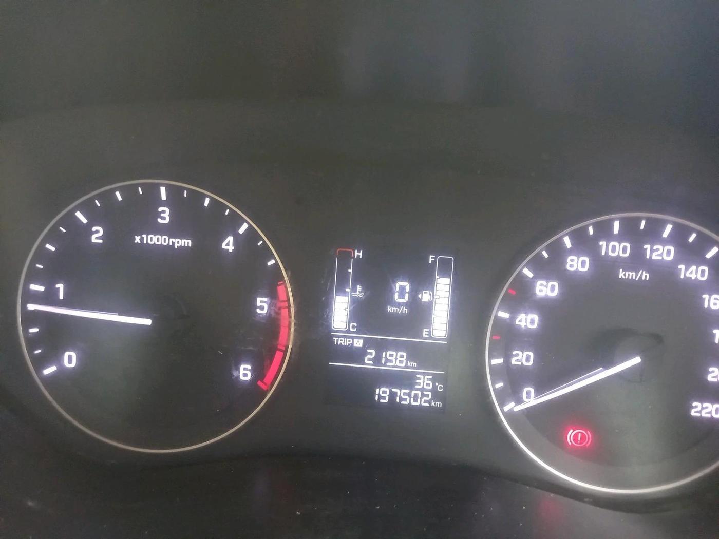 2015 Hyundai Elite i20 SPORTZ 1.4 CRDI, Diesel, Manual, 1,97,502 km, interior