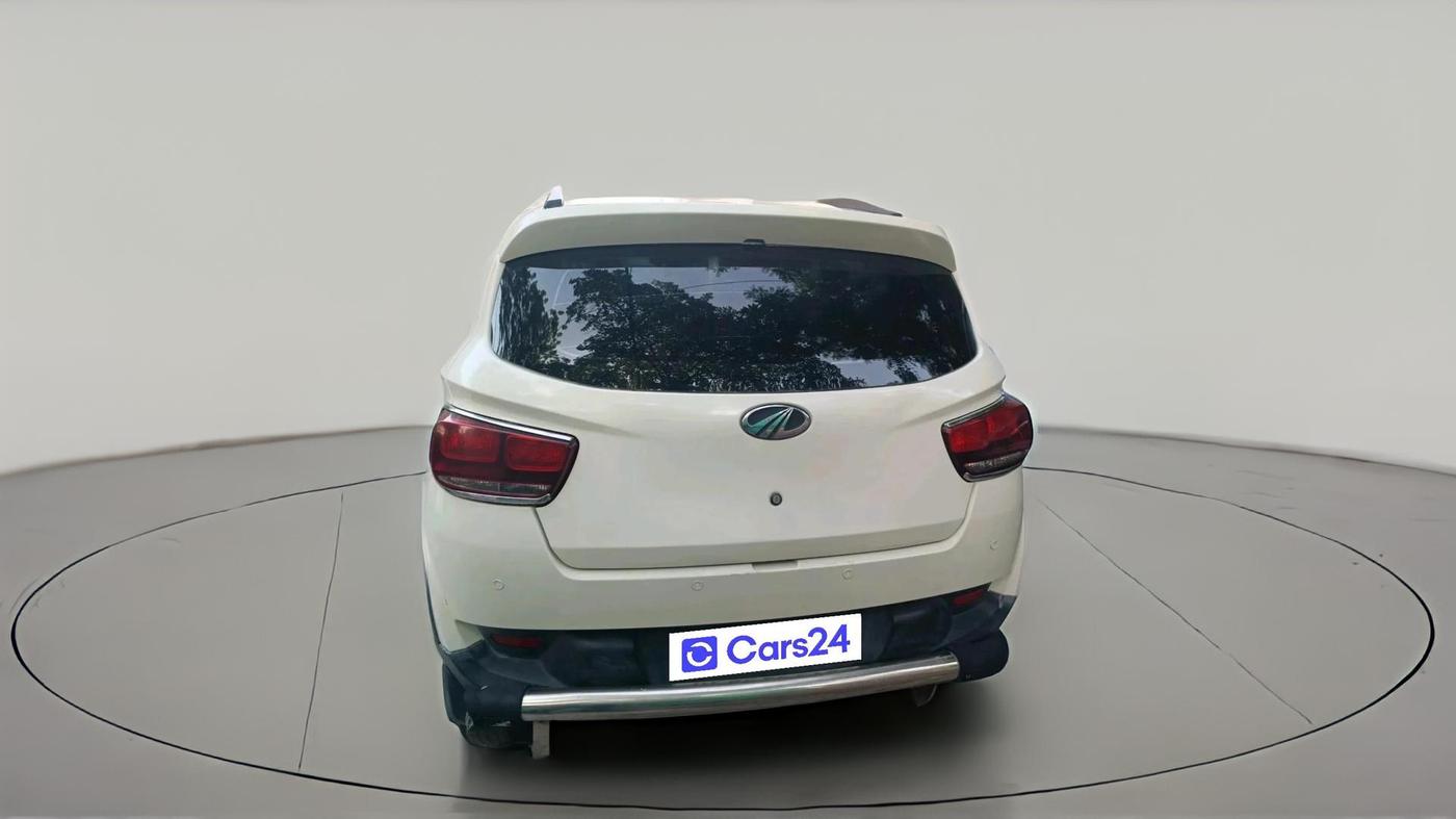 2016 Mahindra Kuv100 K4 D 6 STR, Diesel, Manual, 1,32,405 km, exterior