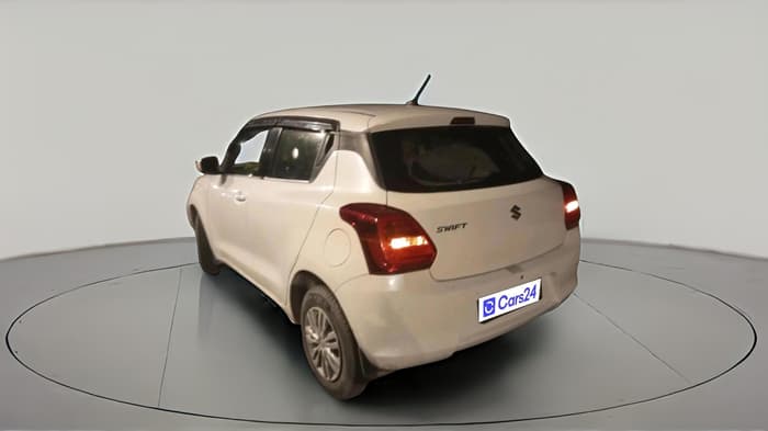 2018 Maruti Swift VDI AMT, Diesel, Automatic, 1,85,969 km, exterior