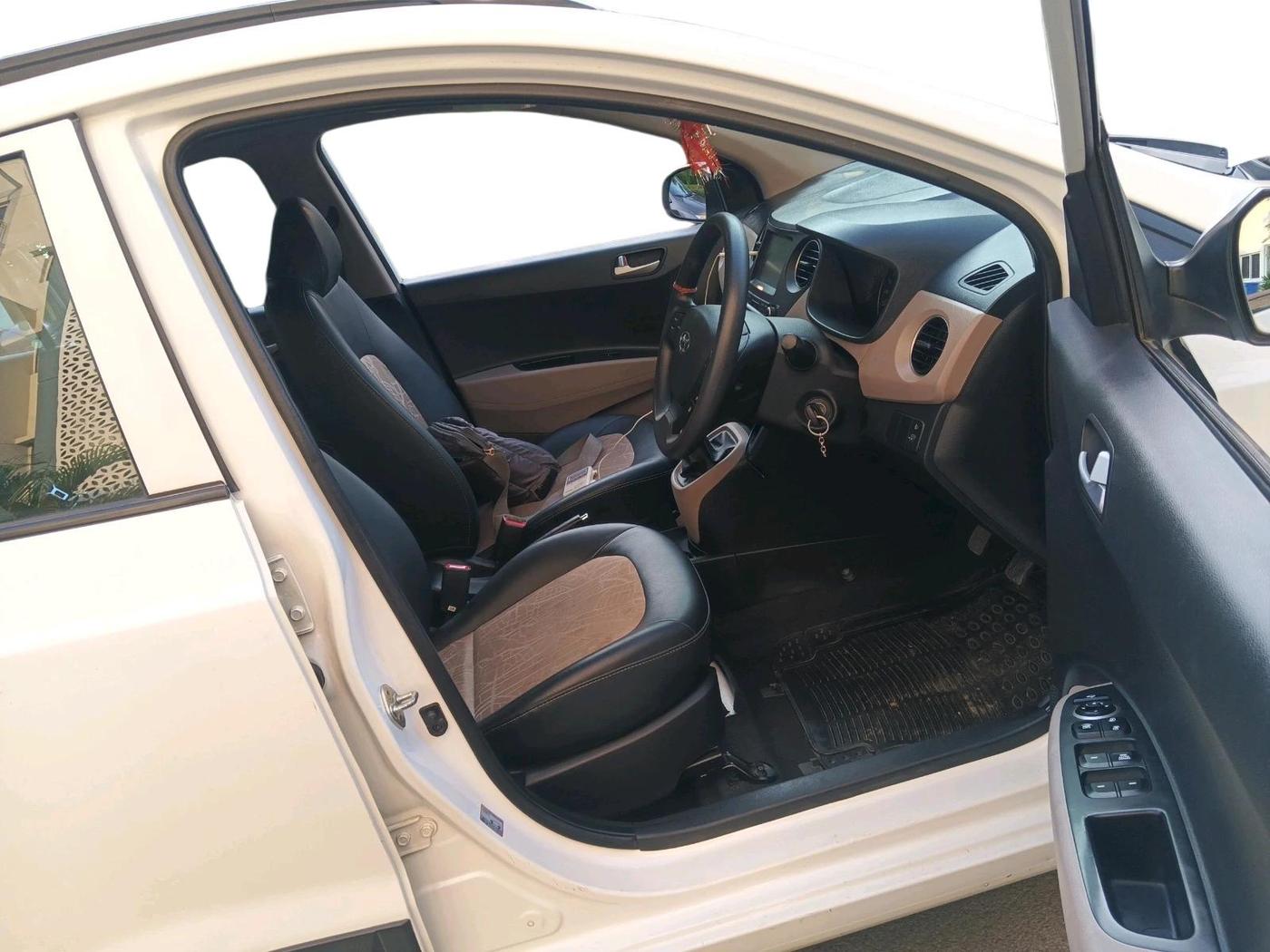 2019 Hyundai Grand i10 SPORTZ 1.2 KAPPA VTVT, Petrol, Manual, 20,912 km, interior
