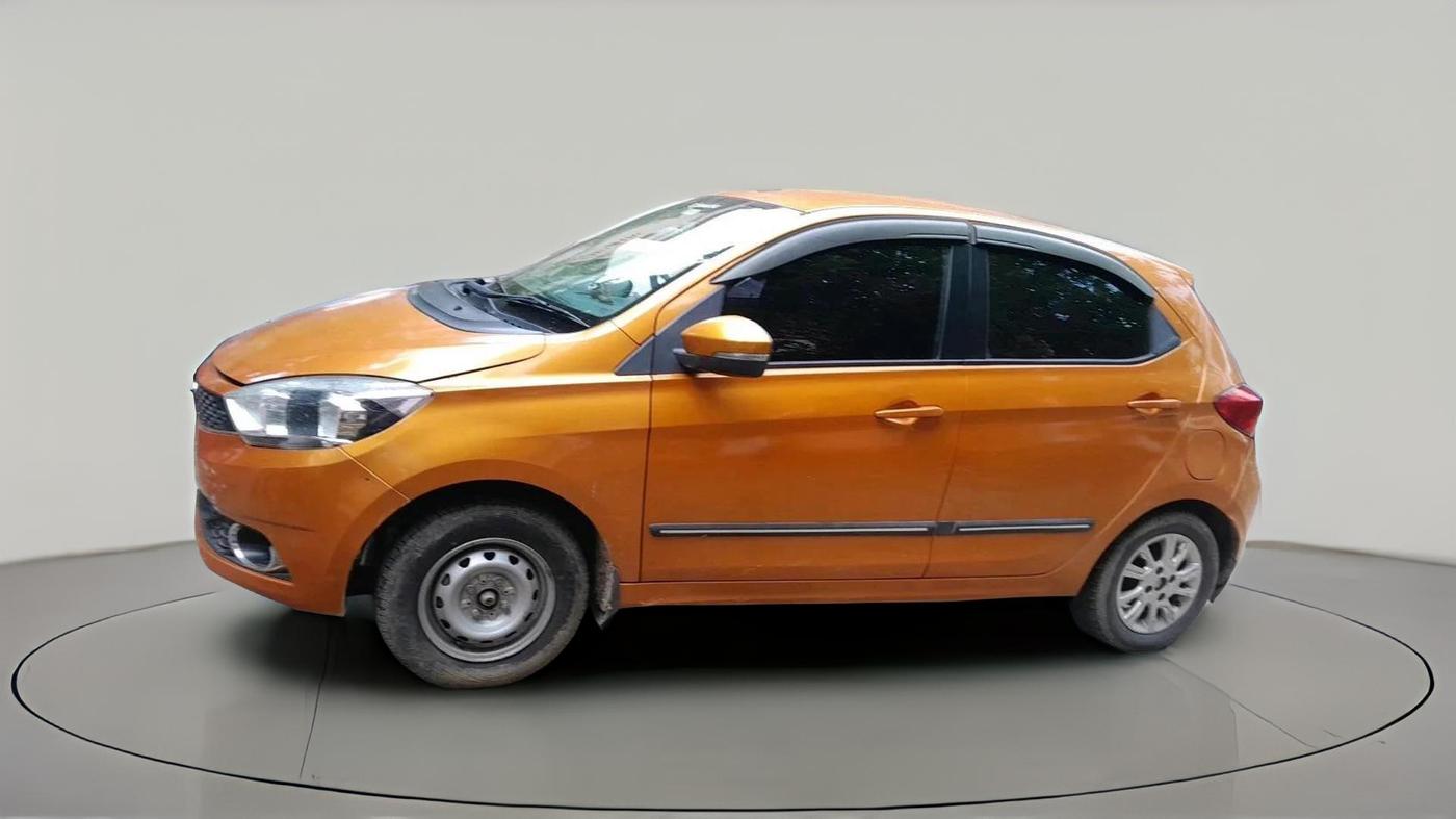 2018 Tata Tiago XZ PETROL, CNG, Manual, 76,337 km, exterior