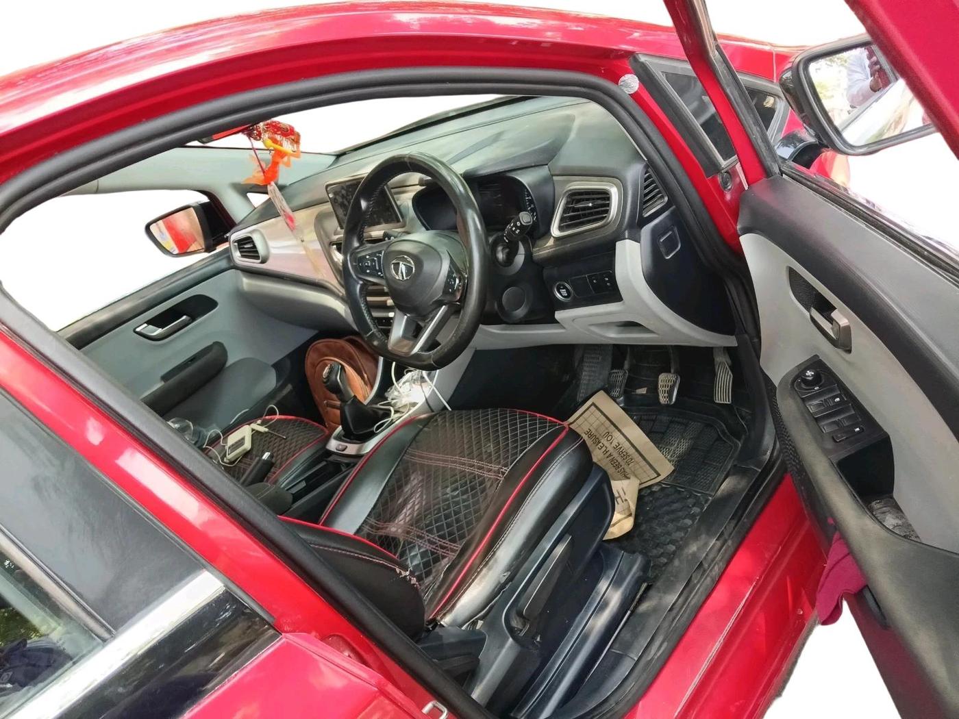 2020 Tata ALTROZ XZ PETROL, Petrol, Manual, 1,34,140 km, interior