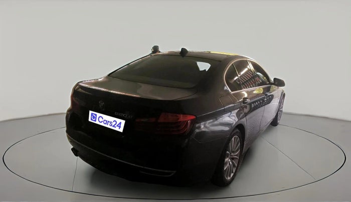2015 BMW 5 Series 520D LUXURY LINE, Diesel, Automatic, 1,51,323 km, exterior