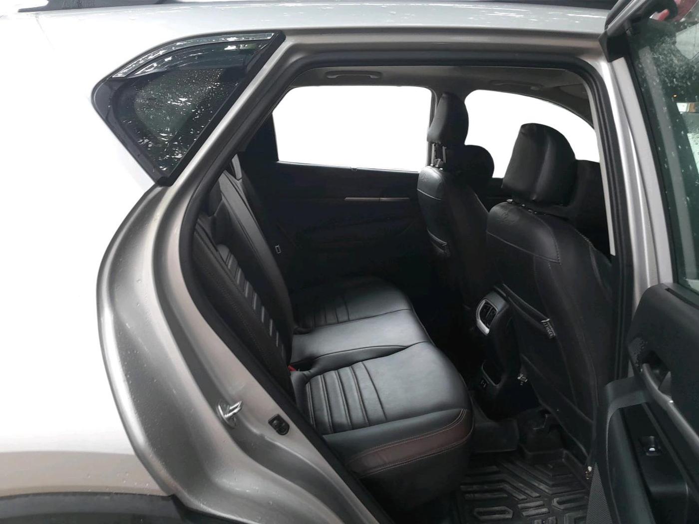2025 KIA SONET HTK (O) 1.2 Petrol MT, Petrol, Manual, 14,901 km, interior