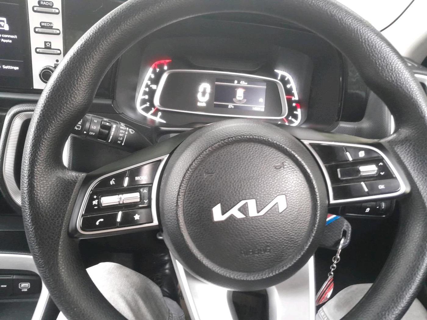 2025 KIA SONET HTK (O) 1.2 Petrol MT, Petrol, Manual, 14,901 km, interior