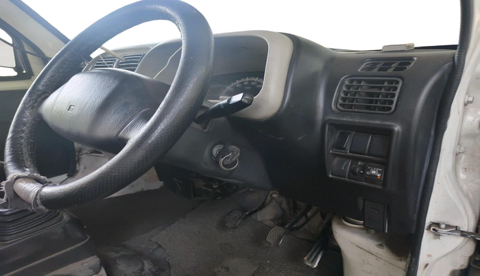 2018 Maruti Eeco 5 STR WITH A/C+HTR, CNG, Manual, 2,01,848 km, interior