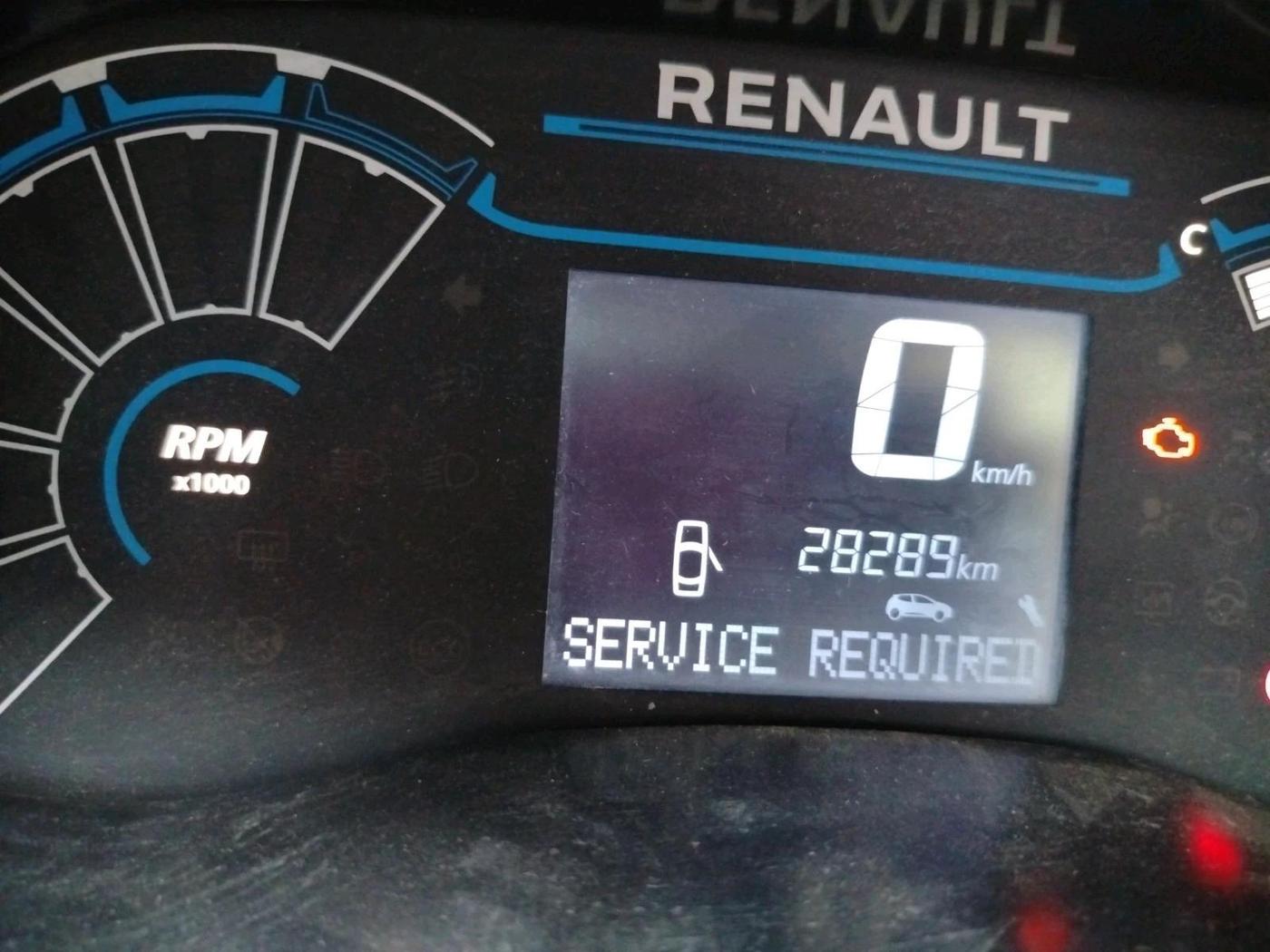 2021 Renault Kiger RXL MT, Petrol, Manual, 28,289 km, interior