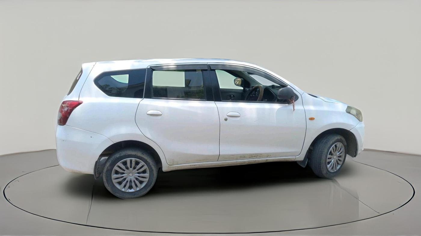 2017 Datsun Go Plus T, Petrol, Manual, 68,988 km, exterior