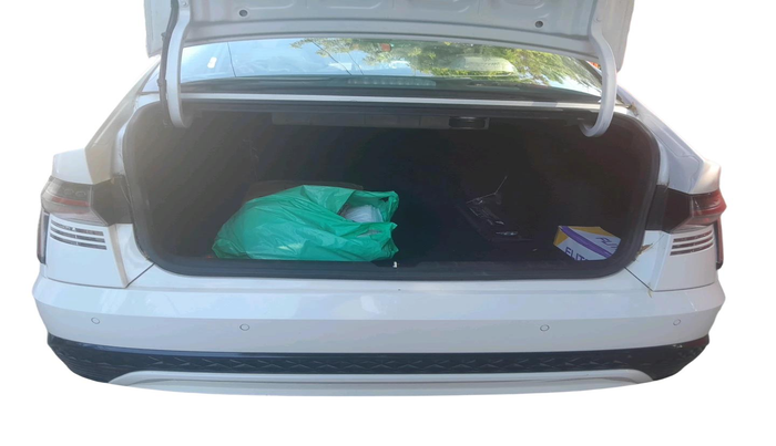 2023 Hyundai Verna SX(O) 1.5 MPI IVT , Petrol, Automatic, 6,013 km, exterior