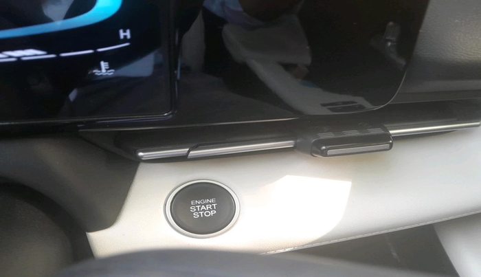 2023 Hyundai Verna SX(O) 1.5 MPI IVT , Petrol, Automatic, 6,013 km, interior