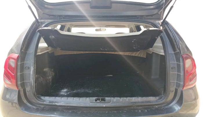 2017 Renault Duster 85 PS RXE 4X2 MT ADVENTURE EDITION, Diesel, Manual, 1,42,366 km, exterior