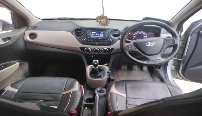 2015 Hyundai Grand i10 SPORTZ 1.2 KAPPA VTVT, Petrol, Manual, 49,469 km, interior