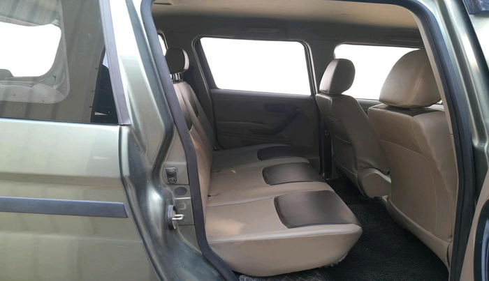 2024 Mahindra BOLERO NEO N 4, Diesel, Manual, 34,202 km, interior