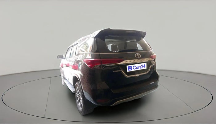 2017 Toyota Fortuner 2.8 4X2 MT, Diesel, Manual, 1,08,437 km, exterior