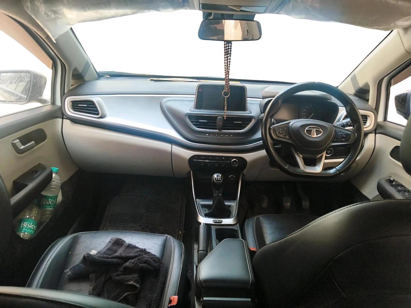 2021 Tata ALTROZ XZ PLUS PETROL, Petrol, Manual, 52,396 km, interior
