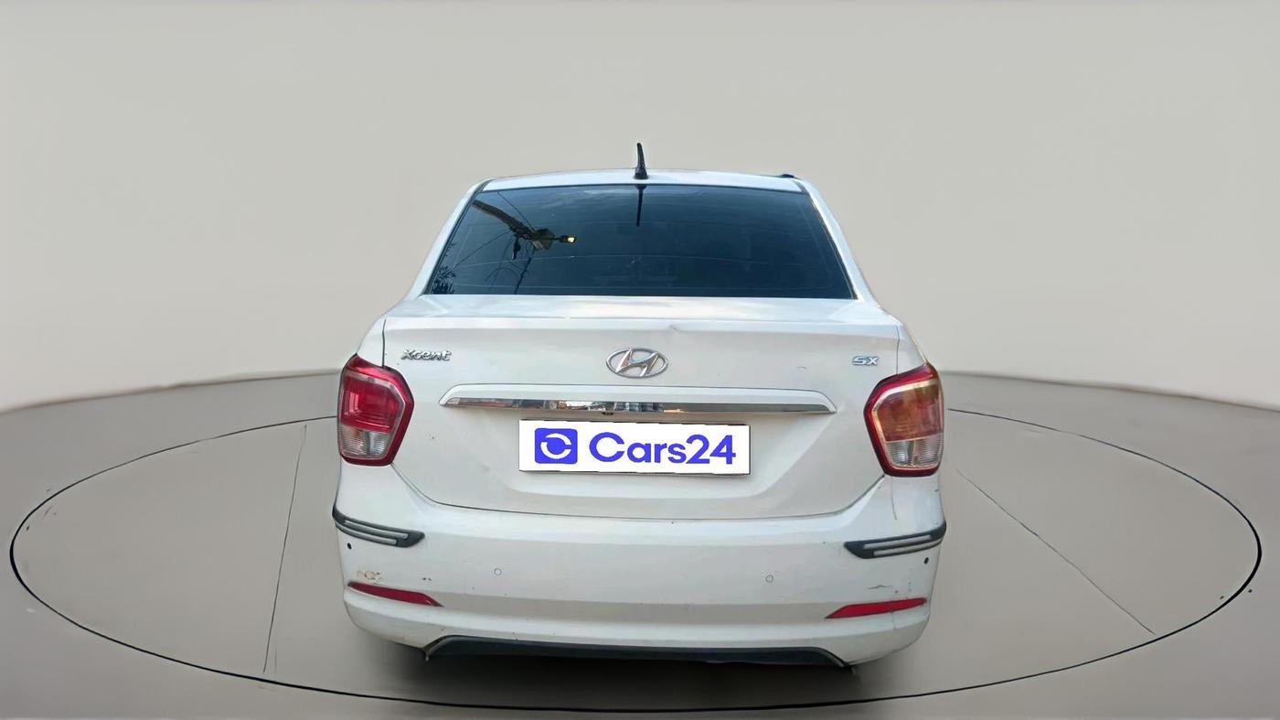 2015 Hyundai Xcent SX 1.2, Petrol, Manual, 66,391 km, exterior