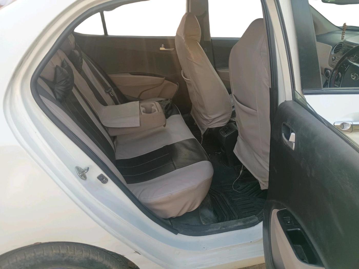 2015 Hyundai Xcent SX 1.2, Petrol, Manual, 66,391 km, interior