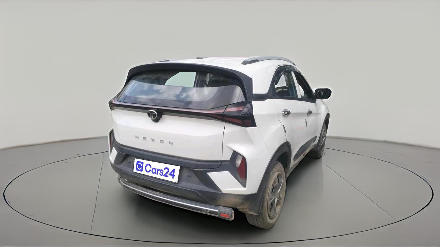 2024 Tata NEXON SMART+ SUNROOF 1.2 PETROL, Petrol, Manual, 7,565 km, exterior