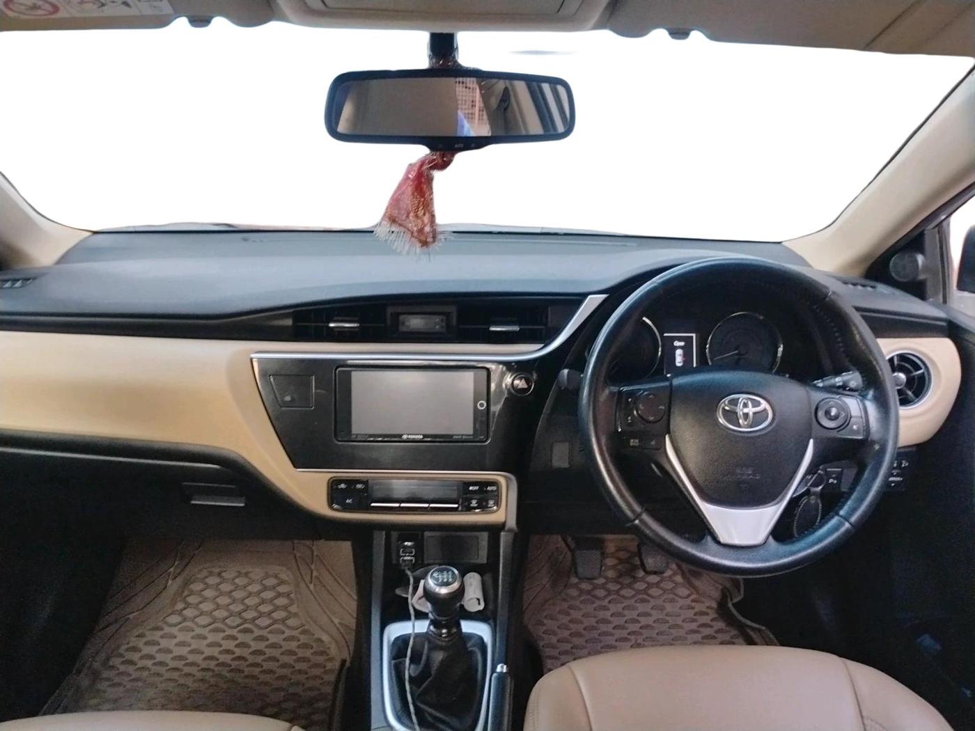 2018 Toyota Corolla Altis G PETROL, Petrol, Manual, 69,287 km, interior