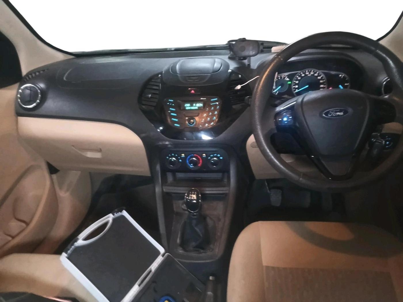 2016 Ford Figo Aspire TREND 1.2 PETROL, Petrol, Manual, 69,000 km, interior