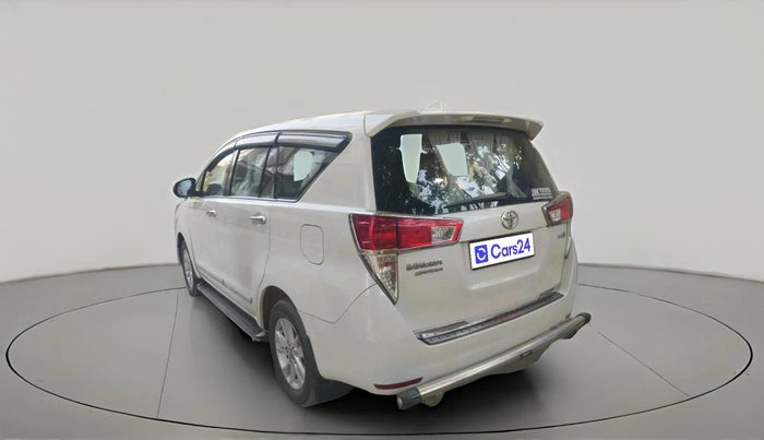 2018 Toyota Innova Crysta 2.4 VX 8 STR, Diesel, Manual, 1,09,275 km, exterior