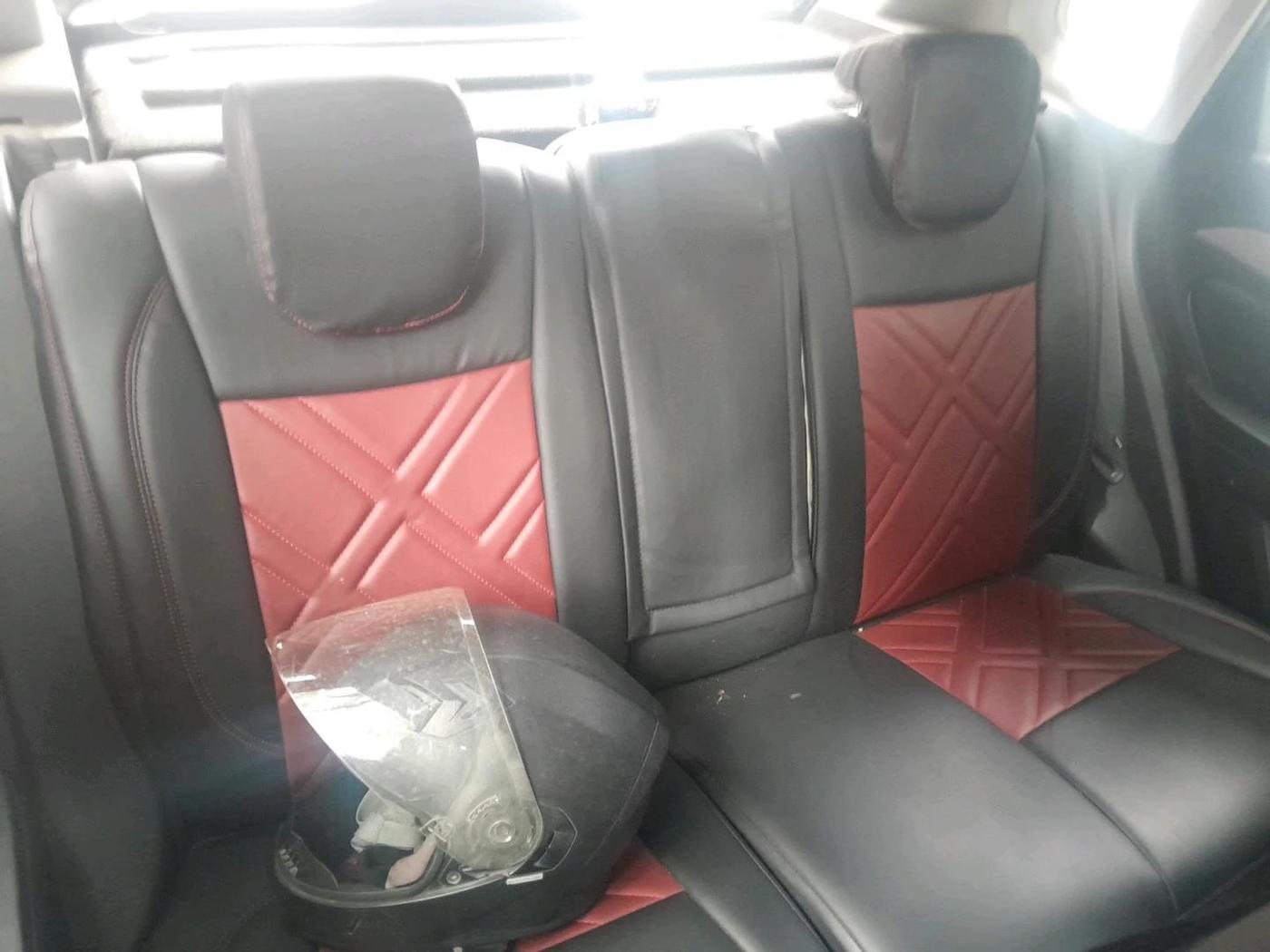 2016 Maruti Vitara Brezza ZDI PLUS, Diesel, Manual, 1,06,854 km, interior