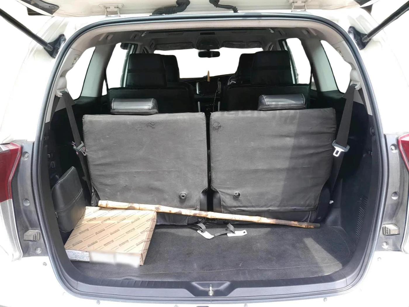 2022 Toyota Innova Crysta 2.4 VX 7 STR, Diesel, Manual, 90,742 km, exterior