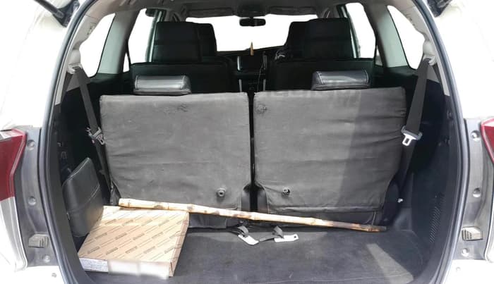 2022 Toyota Innova Crysta 2.4 VX 7 STR, Diesel, Manual, 90,742 km, exterior