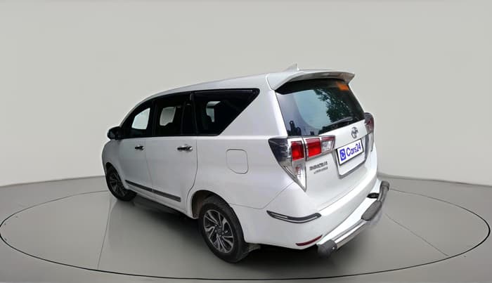 2022 Toyota Innova Crysta 2.4 VX 7 STR, Diesel, Manual, 90,742 km, exterior