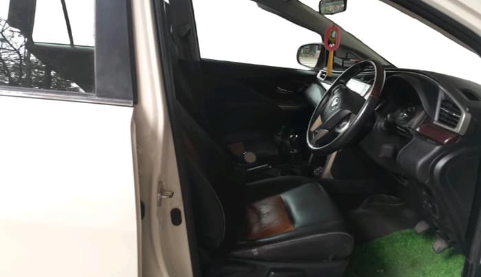 2022 Toyota Innova Crysta 2.4 VX 7 STR, Diesel, Manual, 90,742 km, interior