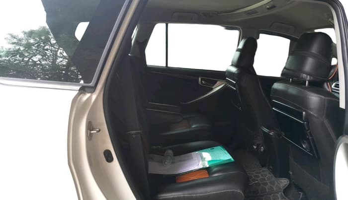 2022 Toyota Innova Crysta 2.4 VX 7 STR, Diesel, Manual, 90,742 km, interior