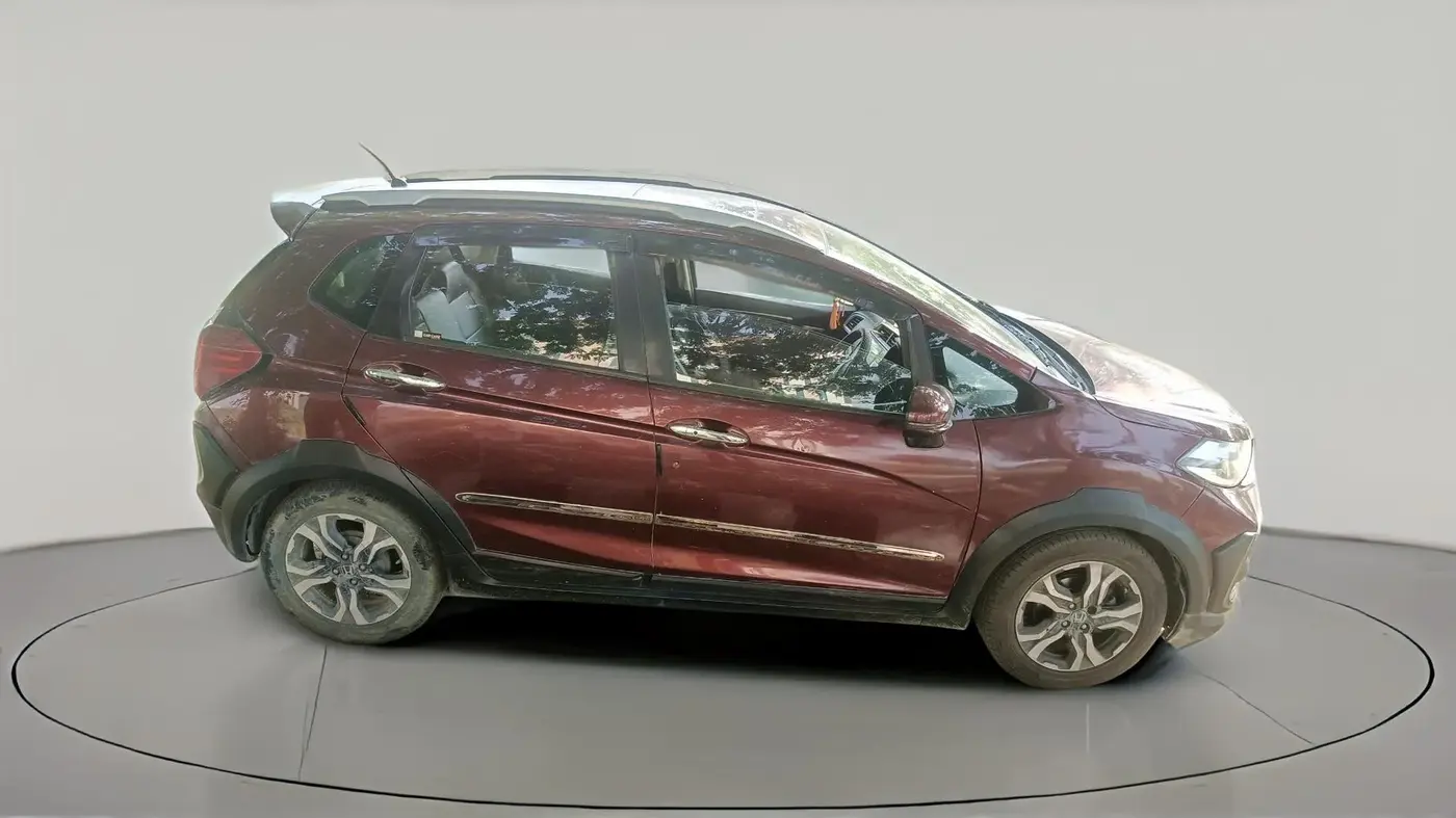 2017 Honda WR-V 1.5L I-DTEC VX MT, Diesel, Manual, 1,15,096 km, exterior