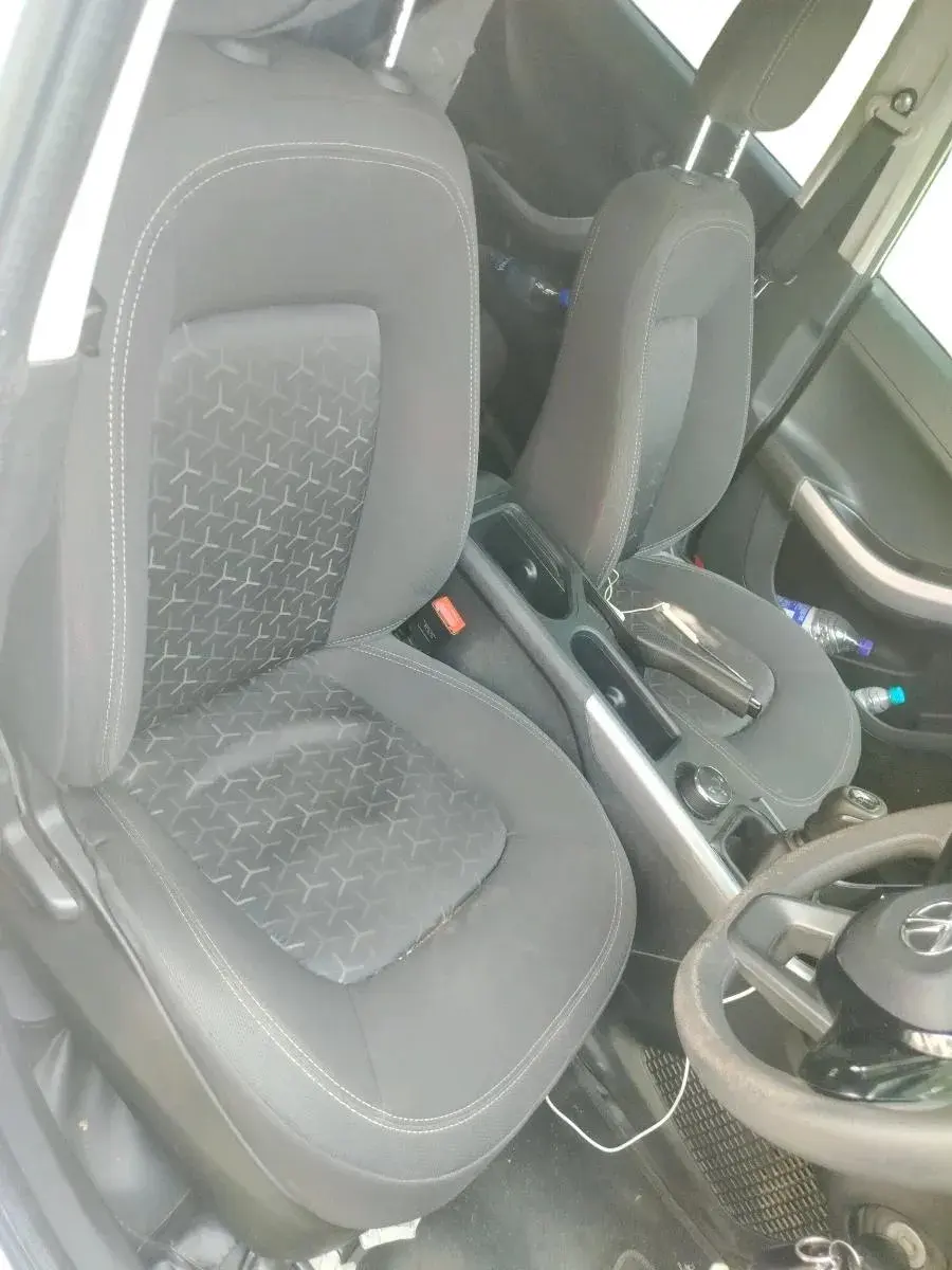 2023 Tata NEXON XE PETROL, Petrol, Manual, 39,146 km, interior