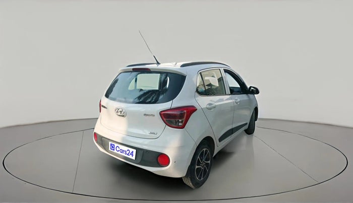 2017 Hyundai Grand i10 SPORTZ (O) AT 1.2 KAPPA VTVT, Petrol, Automatic, 68,267 km, exterior