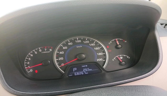 2017 Hyundai Grand i10 SPORTZ (O) AT 1.2 KAPPA VTVT, Petrol, Automatic, 68,267 km, interior