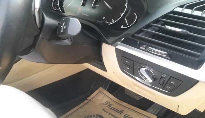 2019 BMW X3 xDrive 20d xLine, Diesel, Automatic, 38,357 km, interior