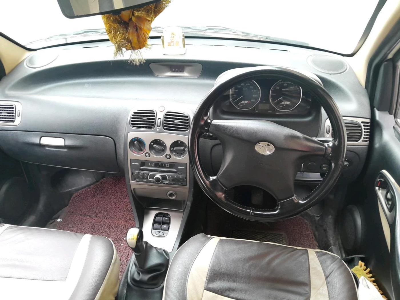 2014 Tata Indigo ECS VX CR4, Diesel, Manual, 78,387 km, interior