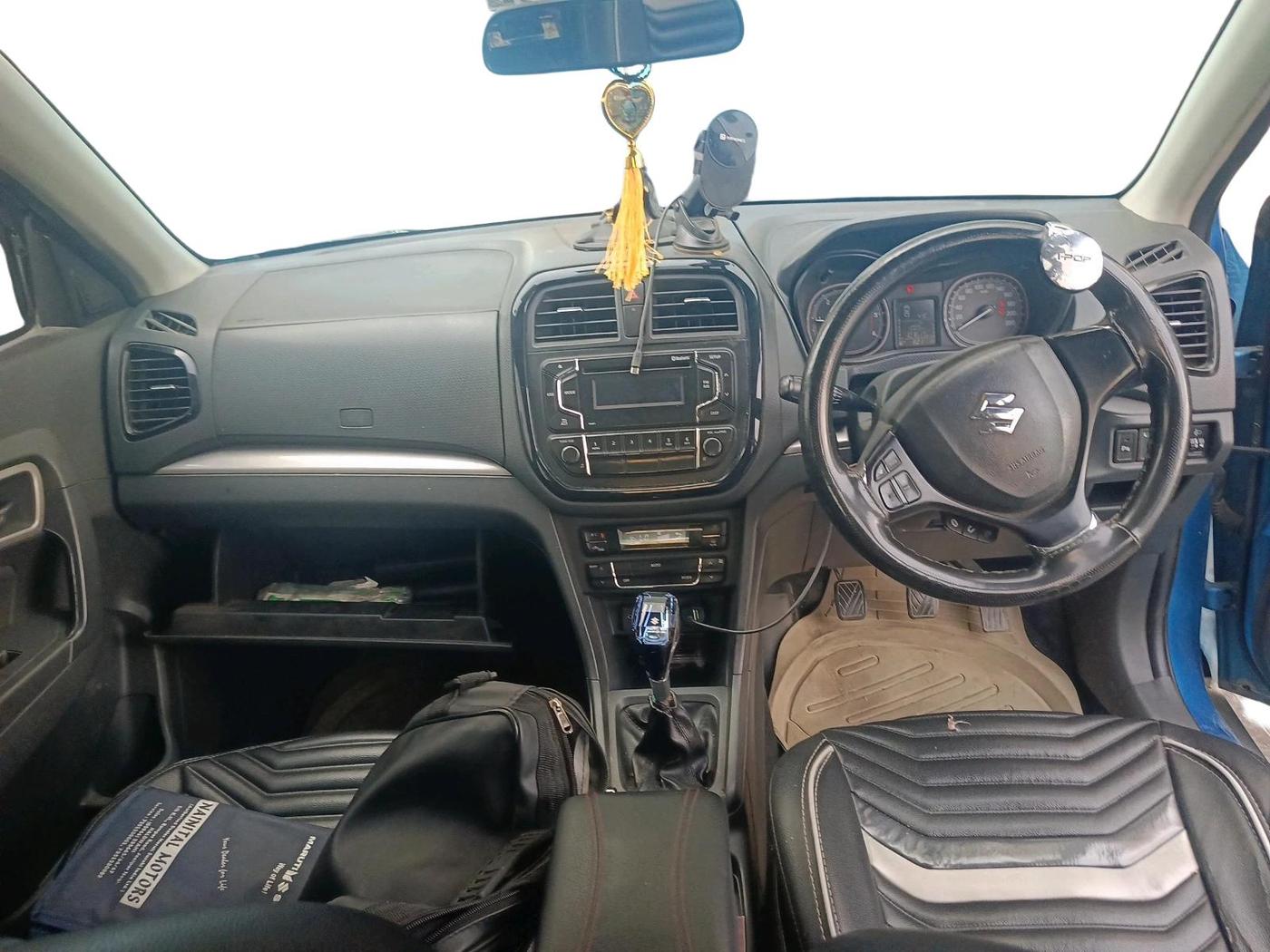 2017 Maruti Vitara Brezza ZDI, Diesel, Manual, 1,07,617 km, interior