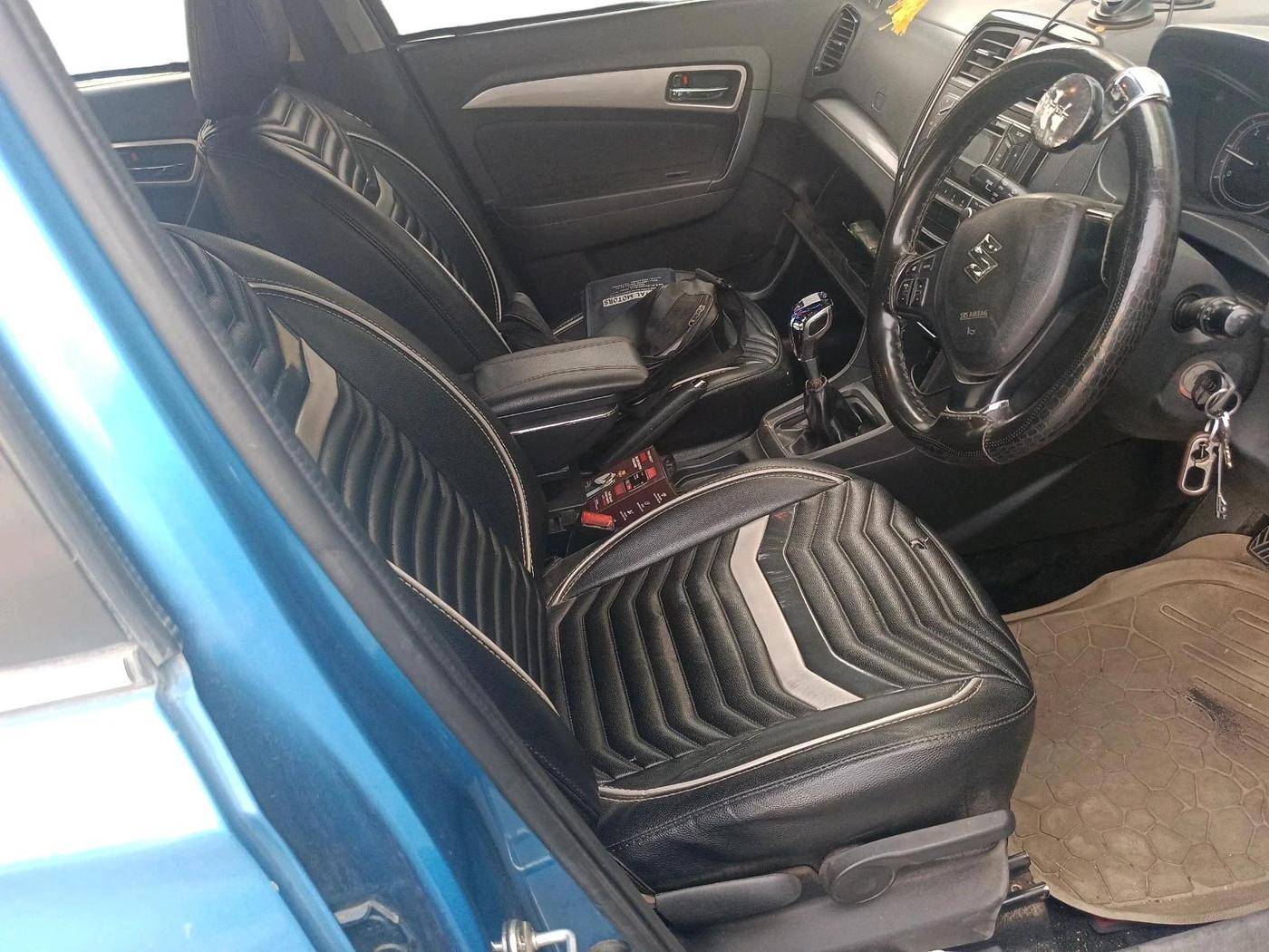2017 Maruti Vitara Brezza ZDI, Diesel, Manual, 1,07,617 km, interior