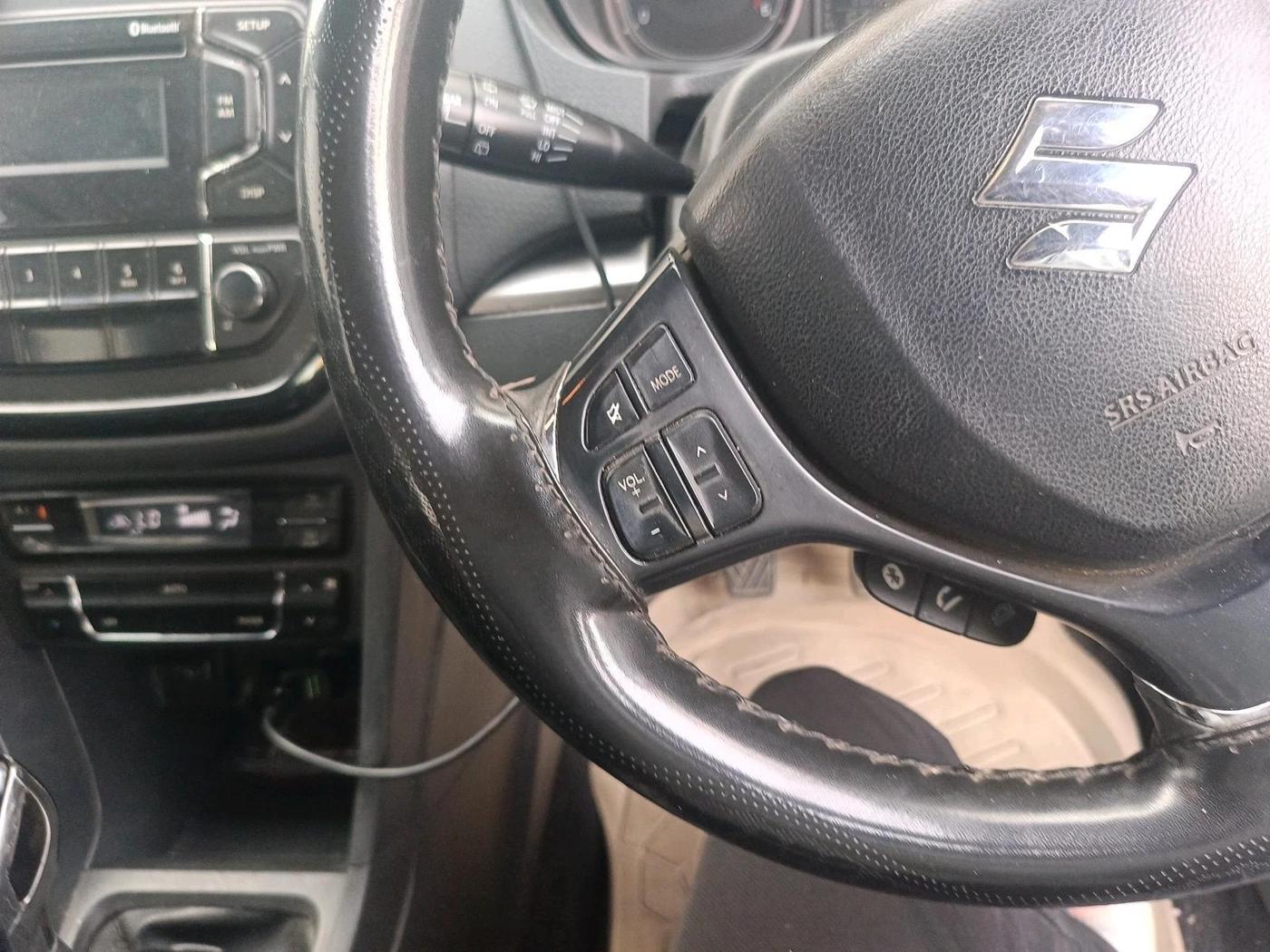 2017 Maruti Vitara Brezza ZDI, Diesel, Manual, 1,07,617 km, interior