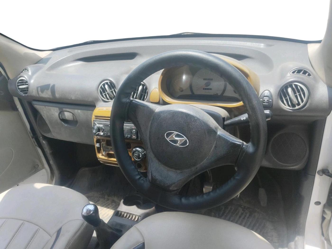 2012 Hyundai Santro Xing GL, Petrol, Manual, 1,23,303 km, interior